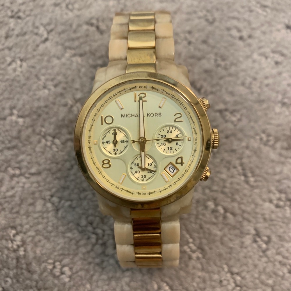 Michael kors watch